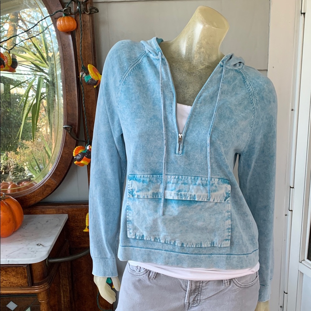 Light Blue Women's Hooded Half-Zip Pullover